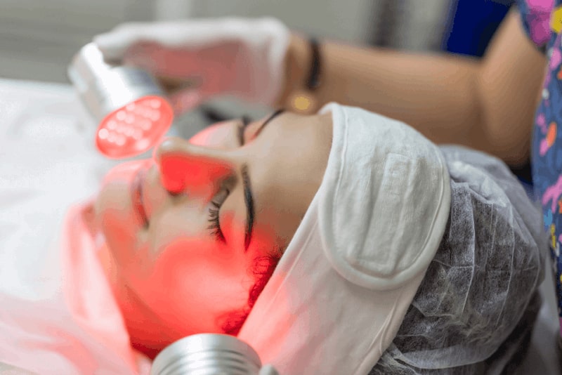 دستگاه های ال ای دی درمانی فیشیال | خرید ماسک LED درمانی صورت | جوانسازی پوست | خیز